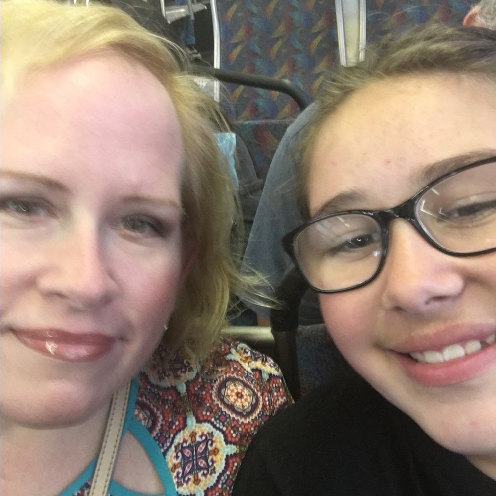 Meet your Posher, Lori